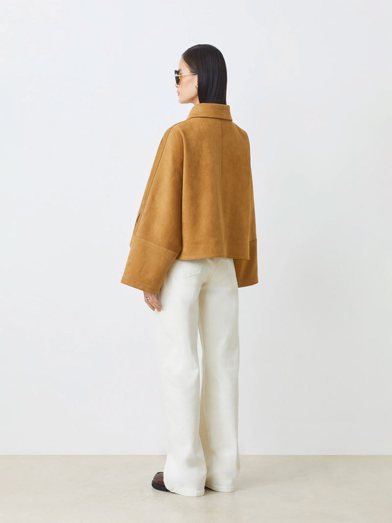 Kurze Jacke aus ECO - Wildleder - Tempel Hamburg
