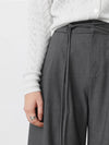 Barrel-Leg-Pant