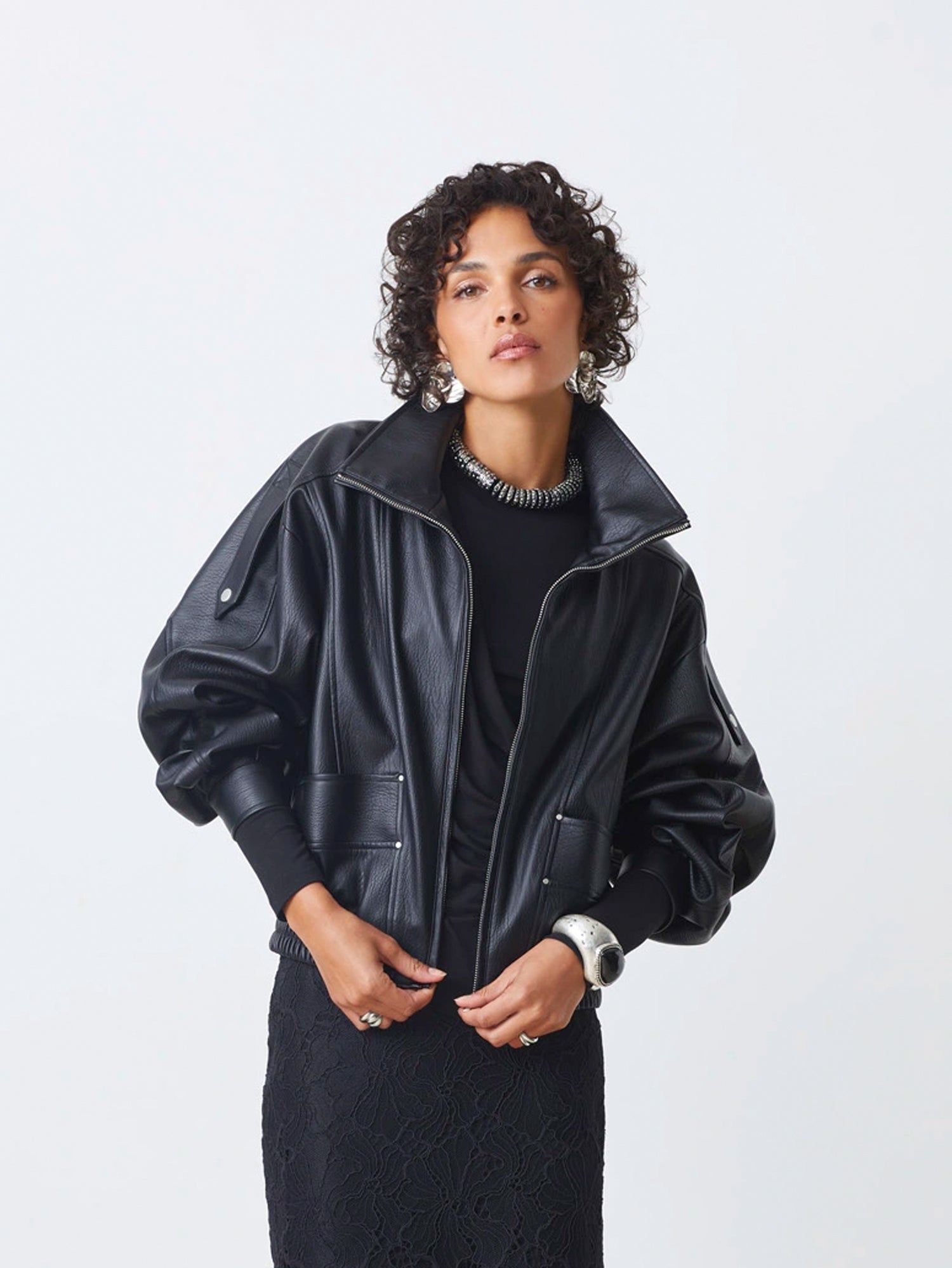 Biker-Jacke aus ECO - Leder mit doppeltem Kragen - Tempel Hamburg
