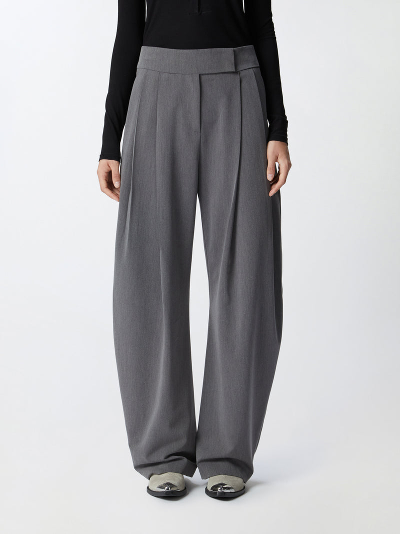Wide-Leg-Hose mit leicht geschwungenem Bein - Tempel Hamburg