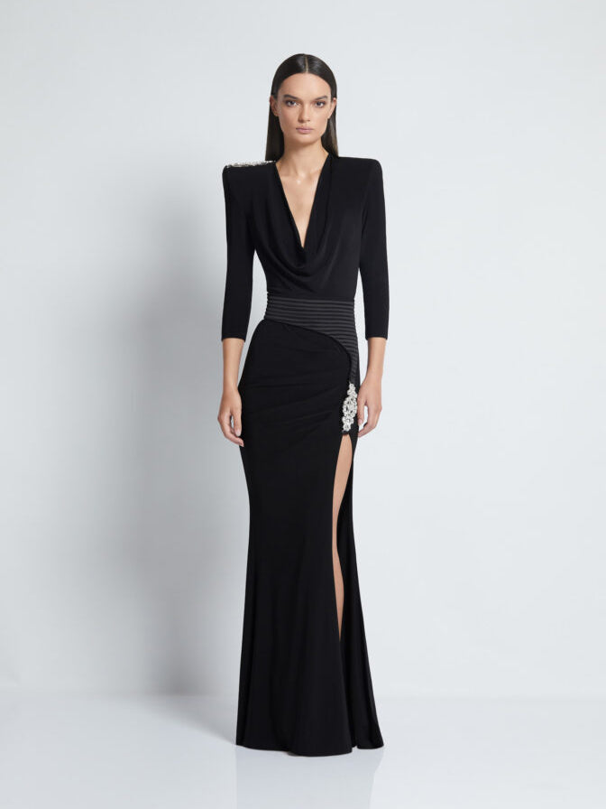 Abendkleid mit skulpturaler Silhouette - Tempel Hamburg