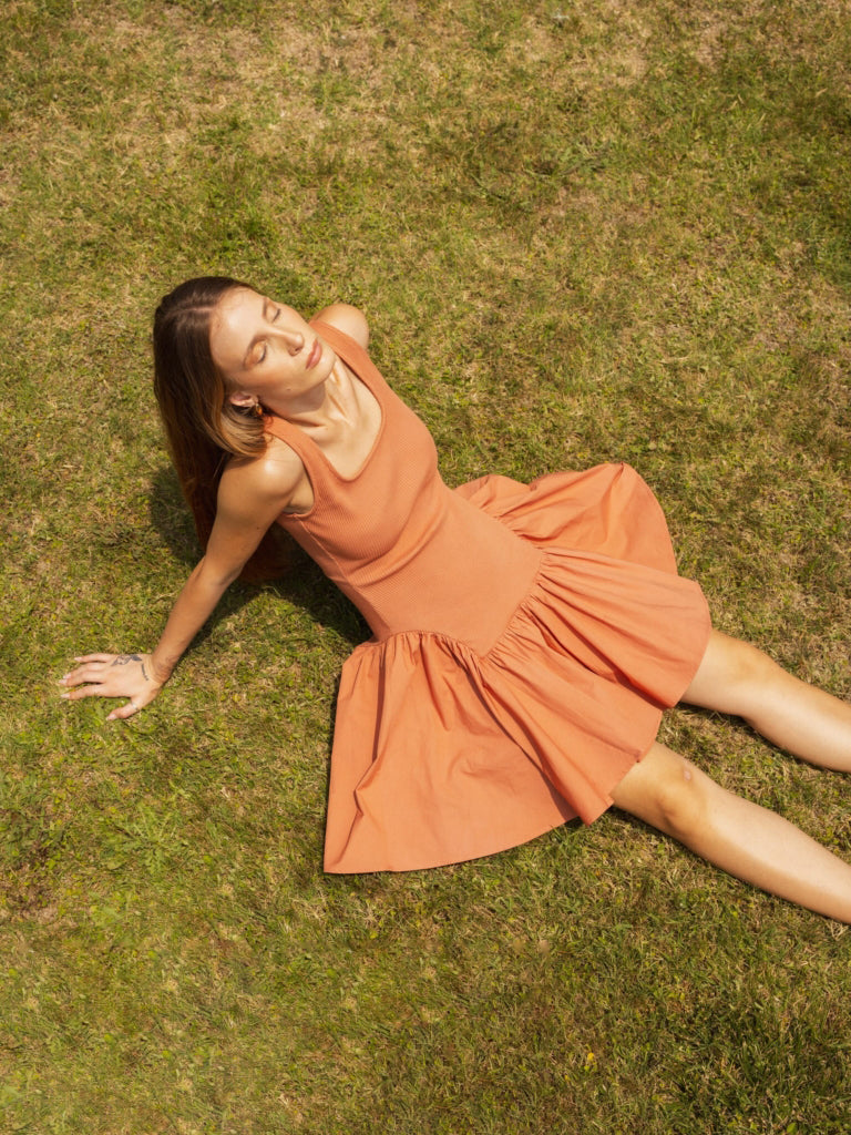 Tank-Top-Minikleid - Tempel Hamburg