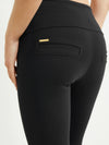 Celine Cropped Flared Legging in schwarz