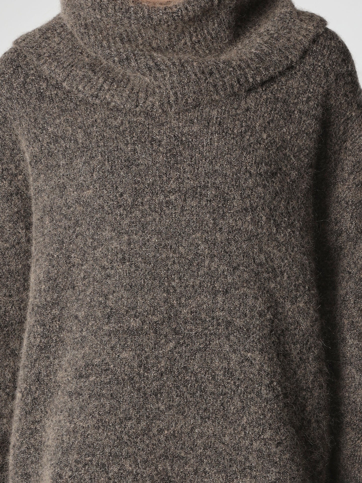 Pullover mit voluminösem Rollkragen - Tempel Hamburg