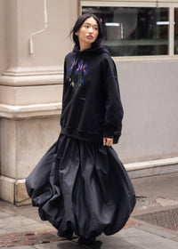 Hoodie mit Iris Bouquet - Tempel Hamburg