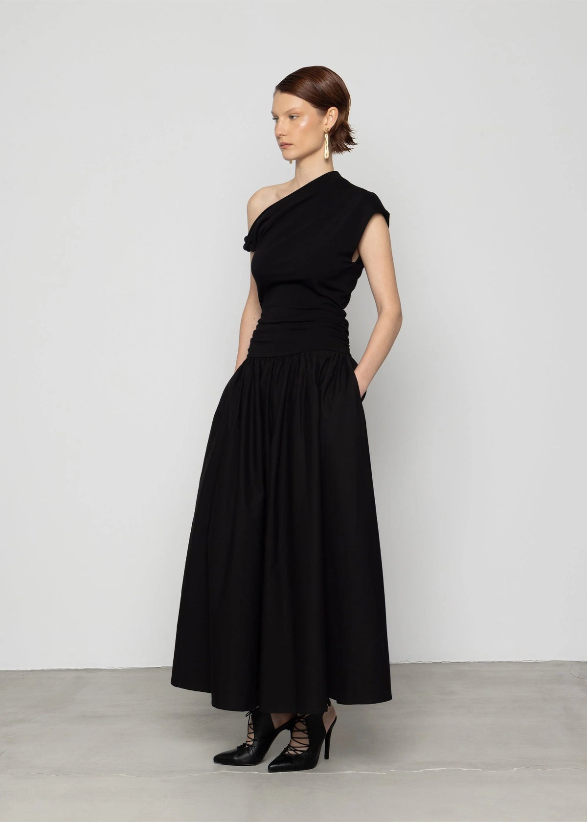 Asymmetrisches Kleid - Tempel Hamburg
