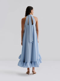Neckholder Kleid Mit Volant in Ice Blue - Tempel Hamburg