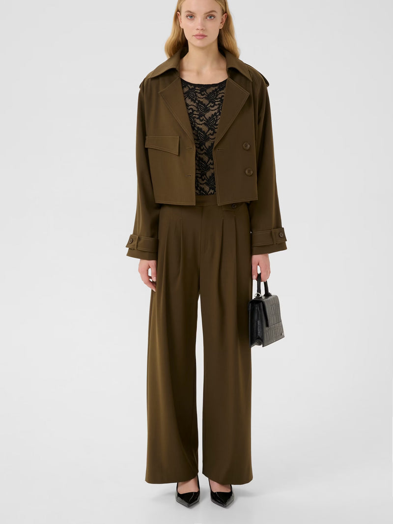 Bundfaltenhose in Dark Beech