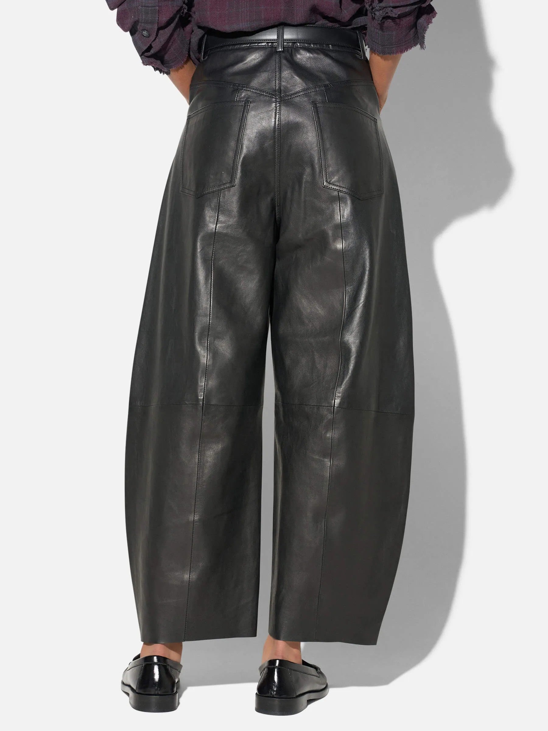 Barrel Lederhose in schwarz