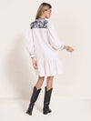 Minikleid mit schwarzer Stickerei