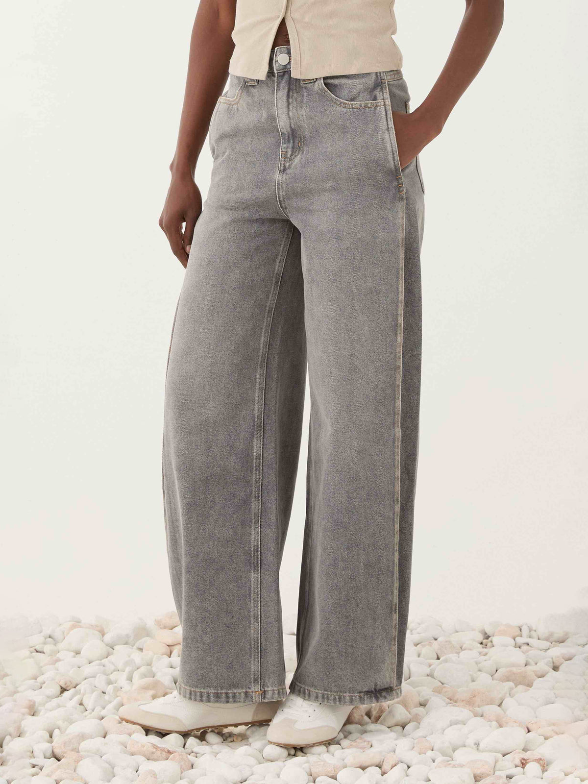 Jeans in grau - Tempel Hamburg