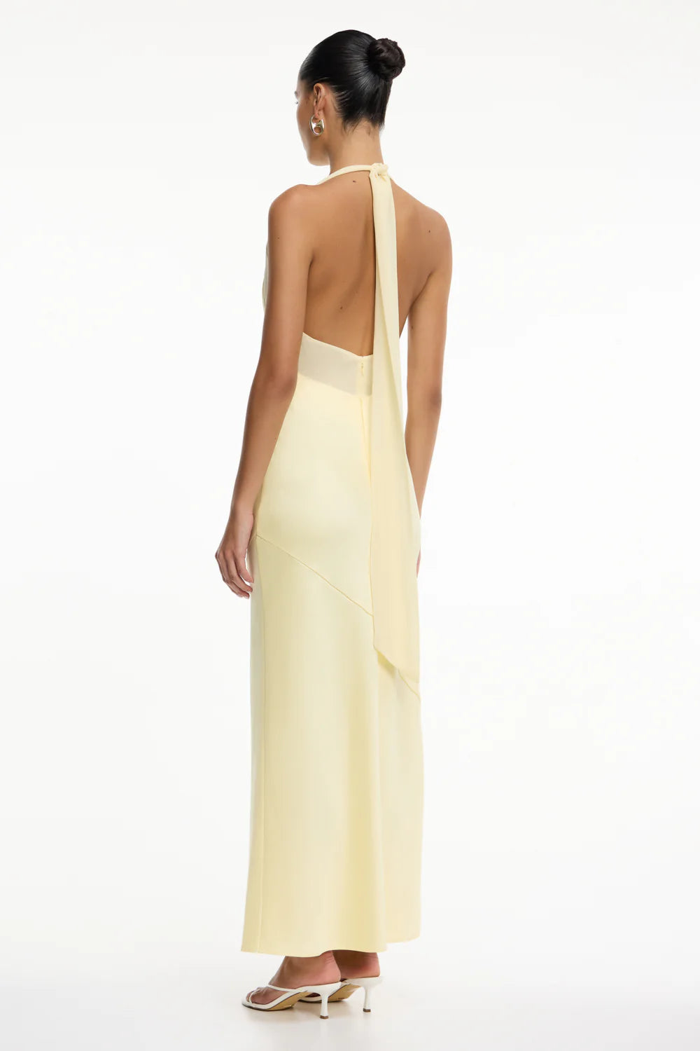 TLDevlyn Neckholder-Abendkleid in Limoncello - Tempel Hamburg