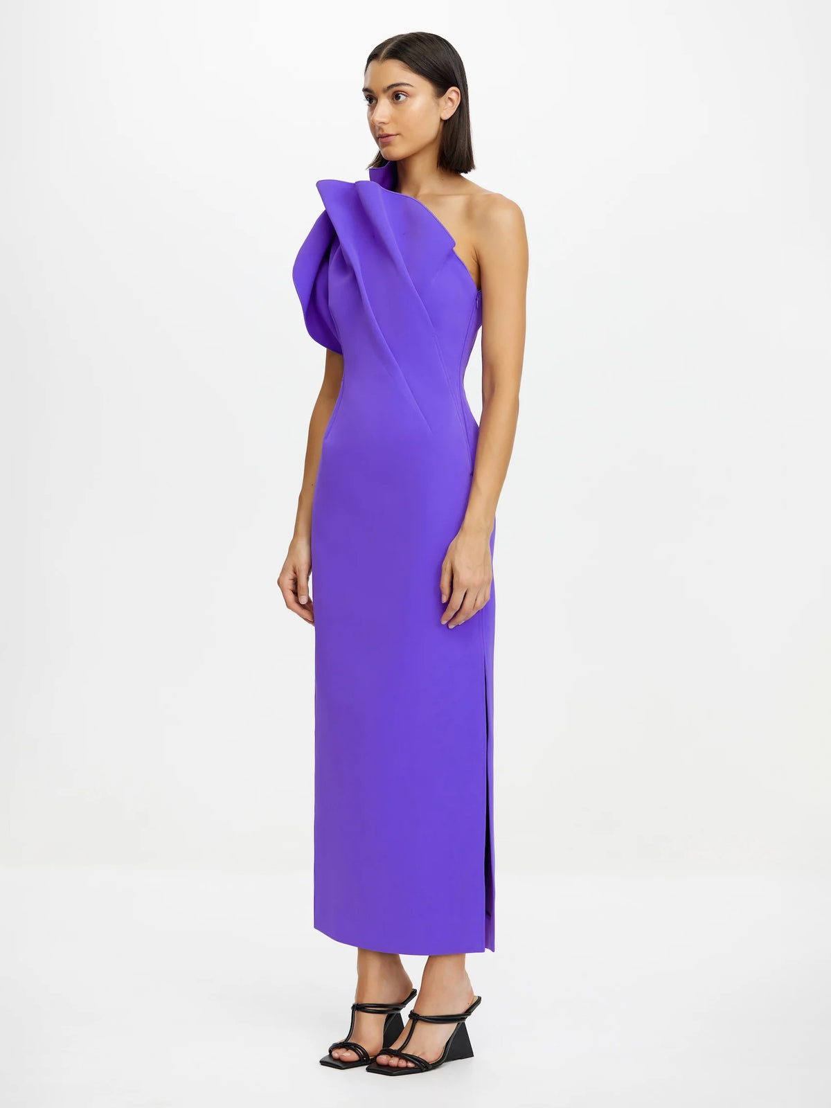 Abendkleid mit Fächer-Ausschnitt