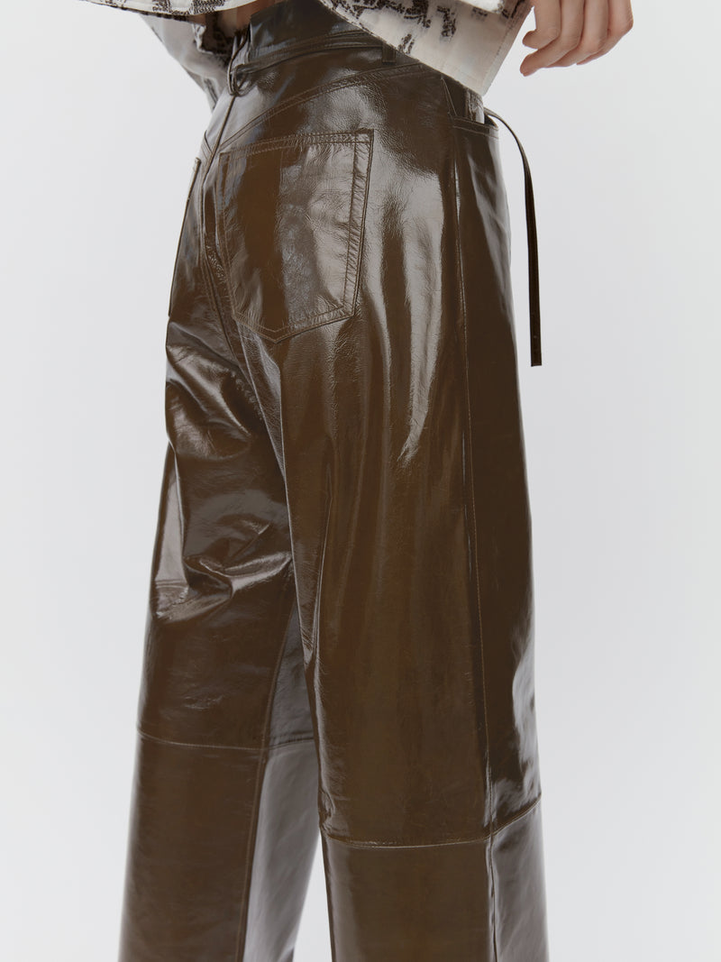Polished Leather Pants in Olive Brown - Tempel Hamburg