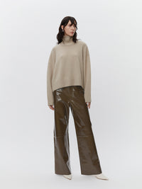 Polished Leather Pants in Olive Brown - Tempel Hamburg