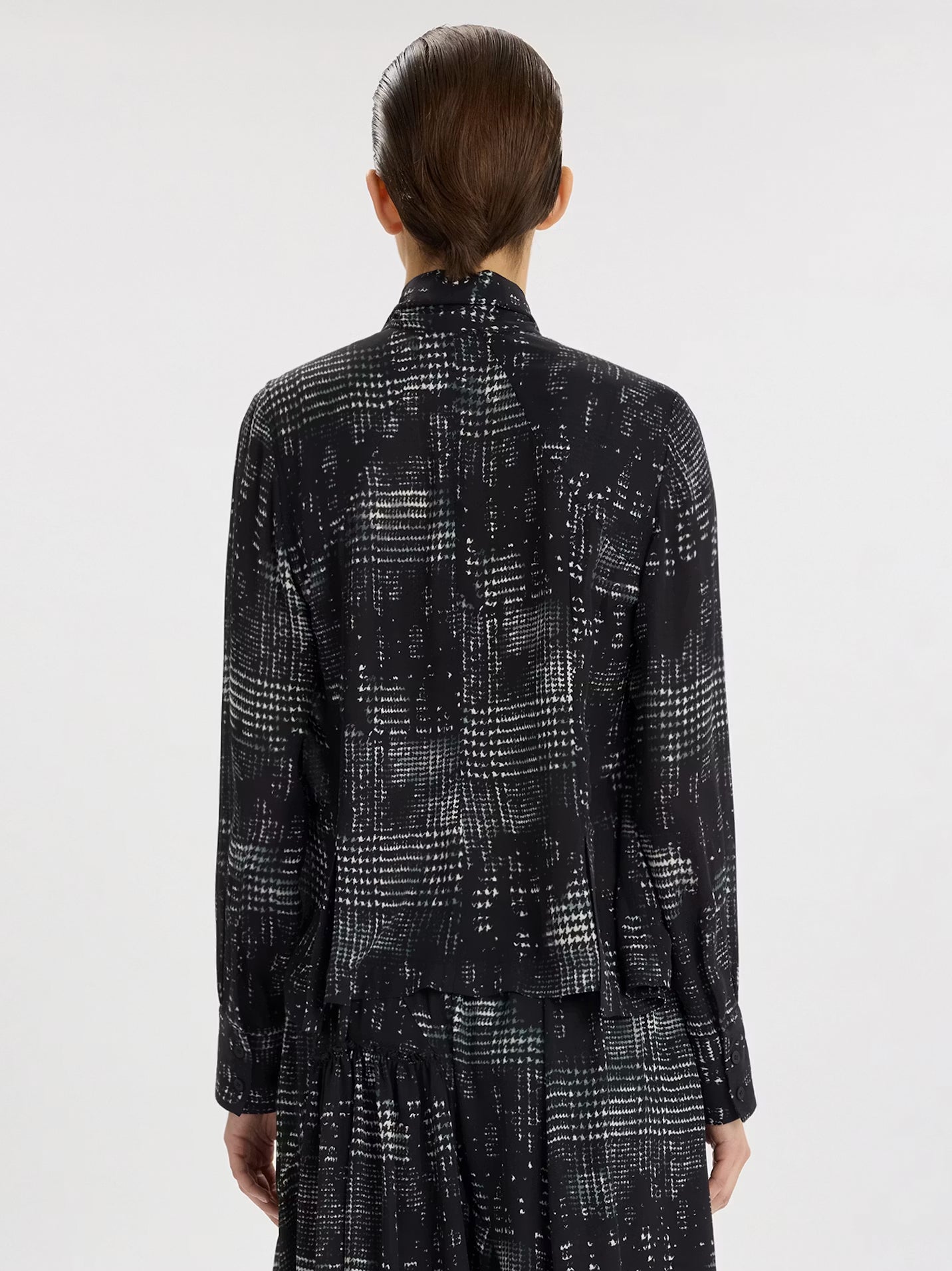 Chiffon-Bluse mit Hahnentritt - Print