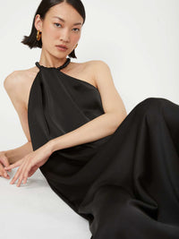 Neckholder-Kleid mit Perlenverschluss - Tempel Hamburg