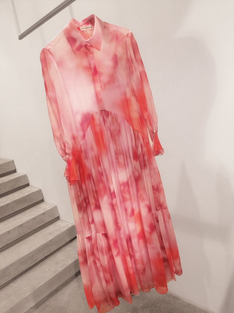 Weites Kleid mit Farbverlauf in pink - Tempel Hamburg