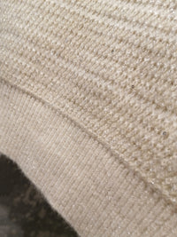 Cropped Strickjacke mit Strassknöpfen - Tempel Hamburg