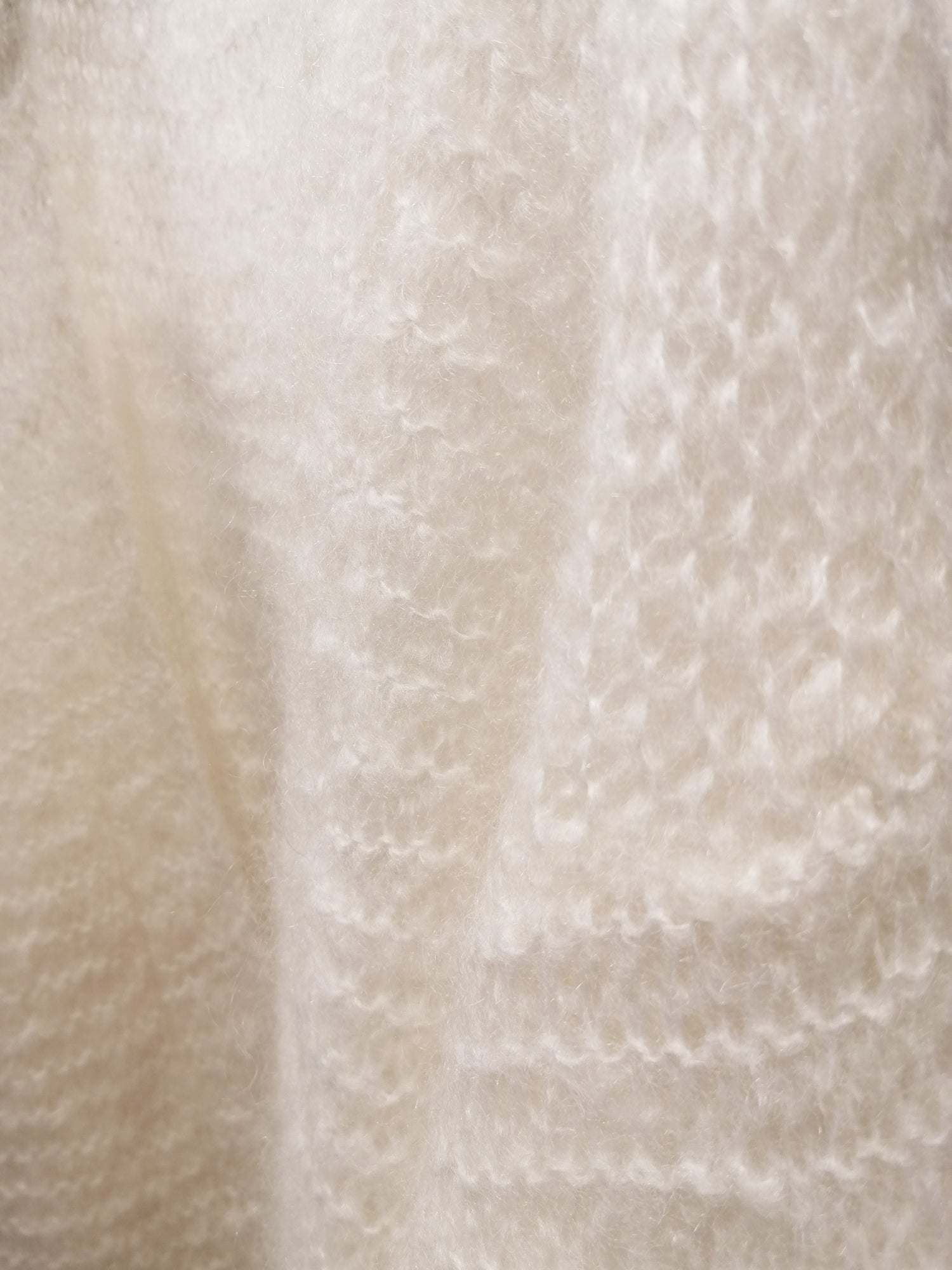 Lässige Volumen Strickjacke in vier Farben - Tempel Hamburg