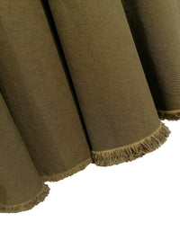 Weit schwingender Rock - Tempel Hamburg