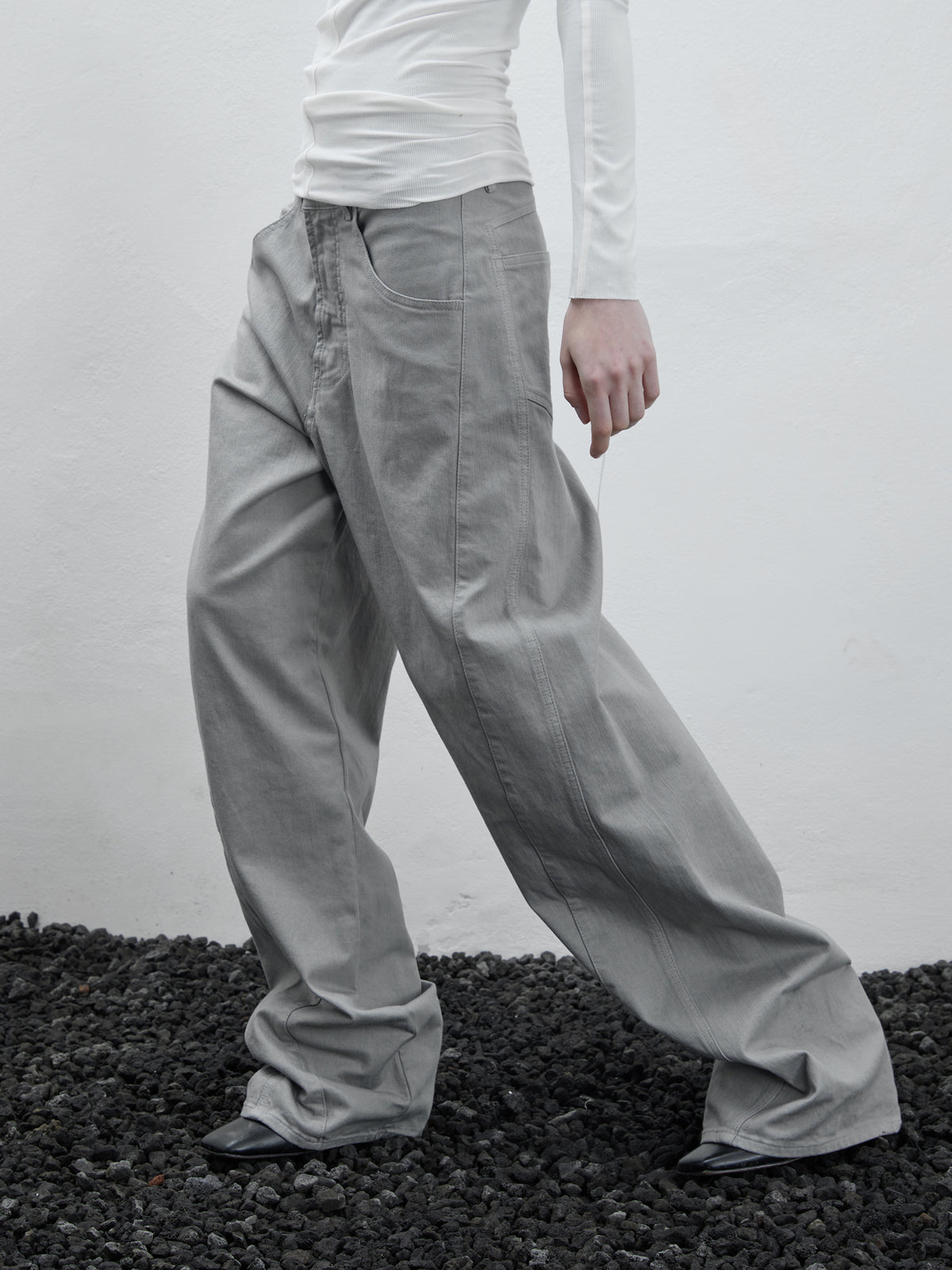 Wide-Leg-Pant in kit - Tempel Hamburg