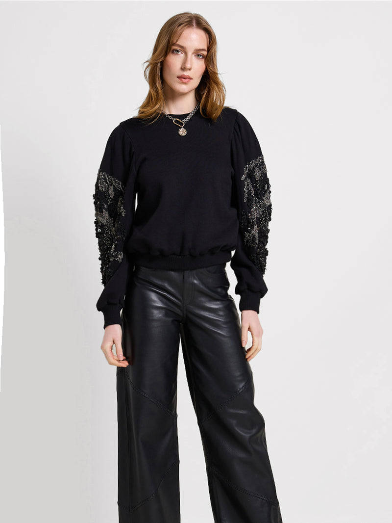 Sweatshirt mit Ärmelstickerei