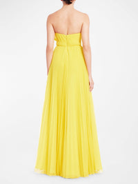 Abendkleid aus plissiertem Tüll - Tempel Hamburg