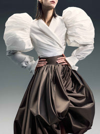 Taft-Bluse mit dramatisch gebauschten Ärmeln - Tempel Hamburg