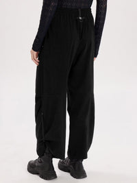 Schwarze Outgoing Hose
