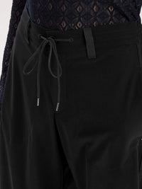 Schwarze Outgoing Hose