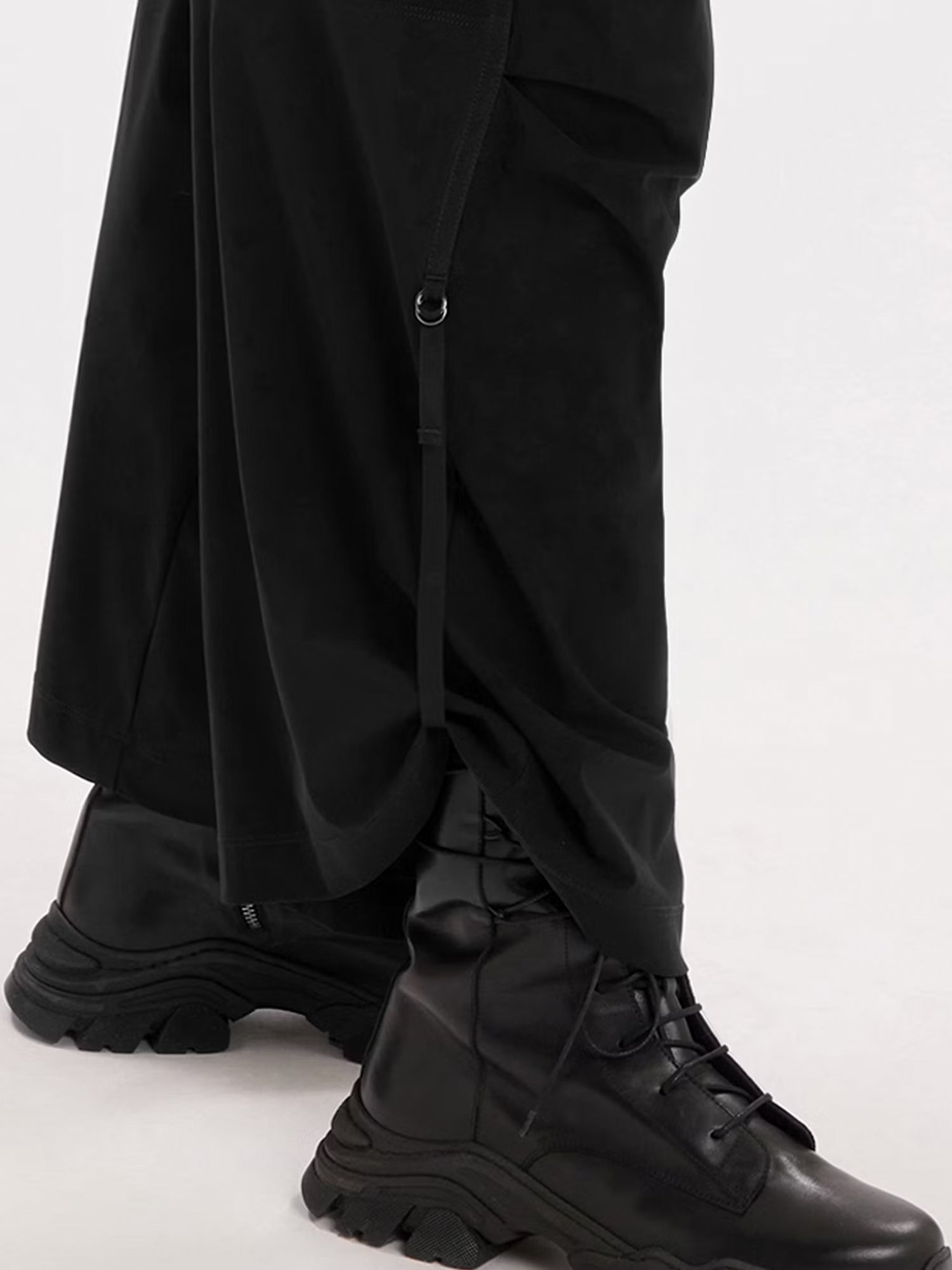 Schwarze Outgoing Hose