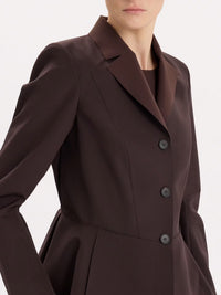 Blazer mit leichtem Schößchen in zwei Farben
