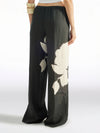 Leinenhose mit Blumenaquarell