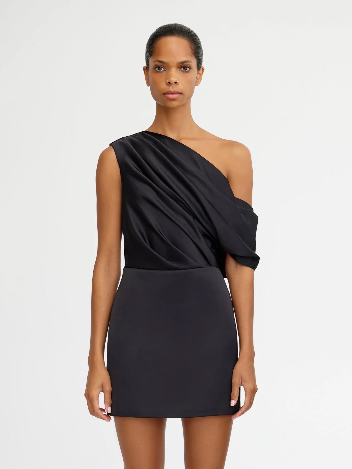Off-Shoulder Minikleid in schwarz - Tempel Hamburg