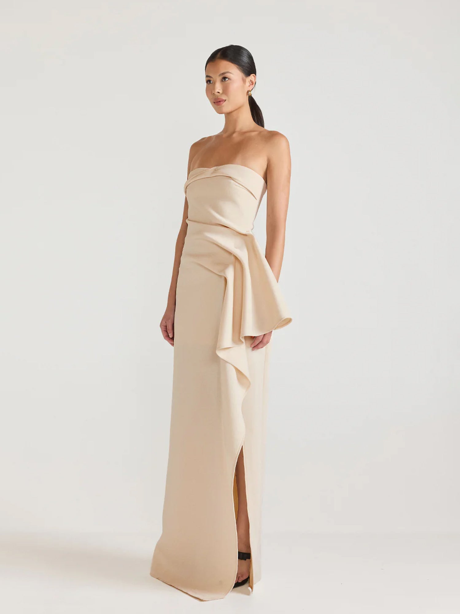 Trägerloses drapiertes Abendkleid - Tempel Hamburg