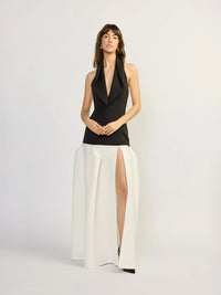 Skulpturales Neckholder Abendkleid