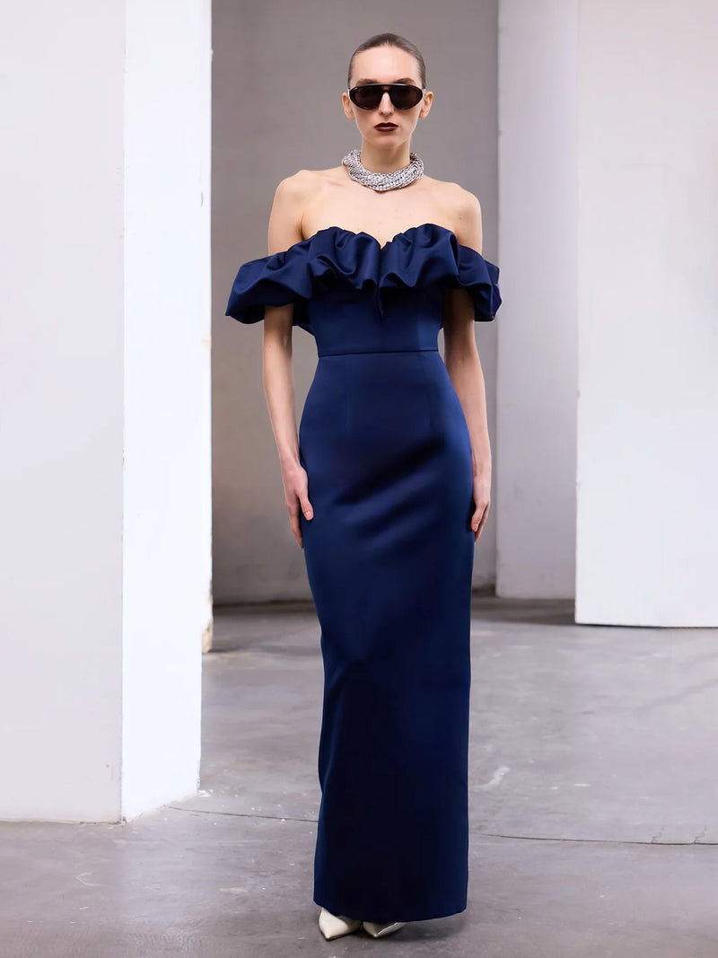 Schulterfreies Abendkleid