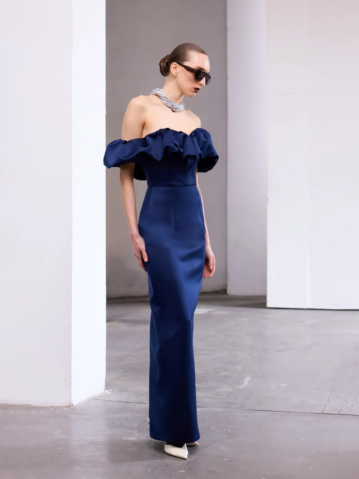Schulterfreies Abendkleid