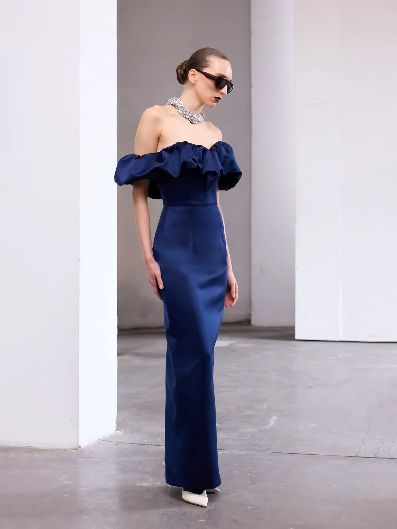 Schulterfreies Abendkleid