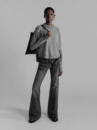 Pullover mit Perlenkragen