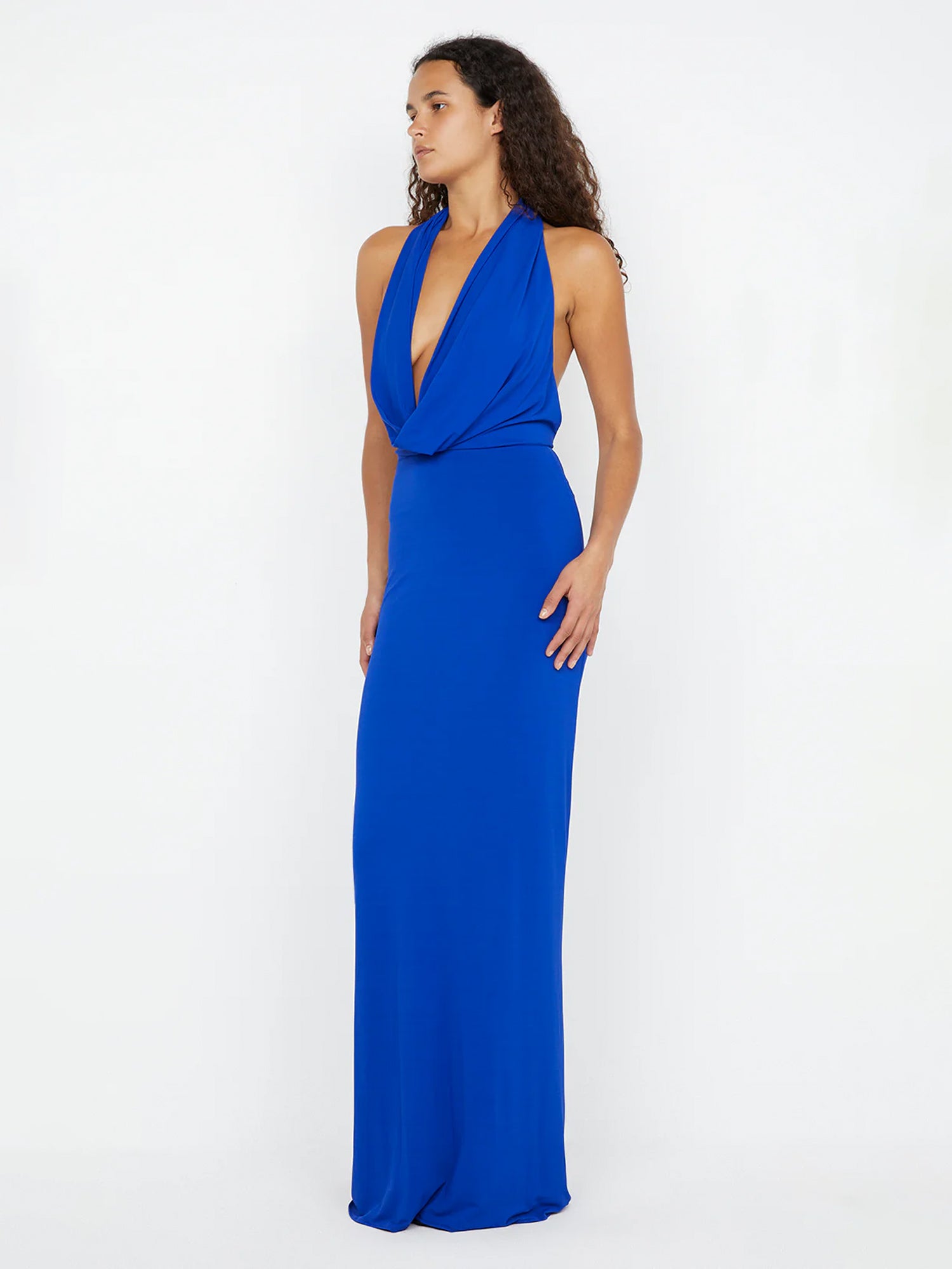 Partykleid mit tiefen Ausschnitt - Tempel Hamburg