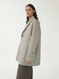 Oversized Caban-Jacke in Technical Pepita Check - Tempel Hamburg