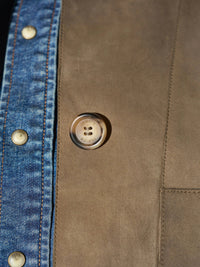 Kastig geschnittene Lederjacke