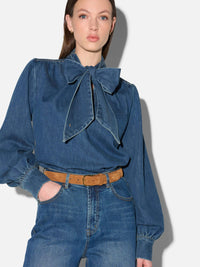 Taillierte Denim-Bluse mit Schleife