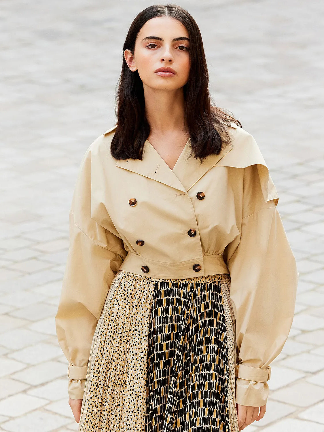 Top im Trench-Look - Tempel Hamburg