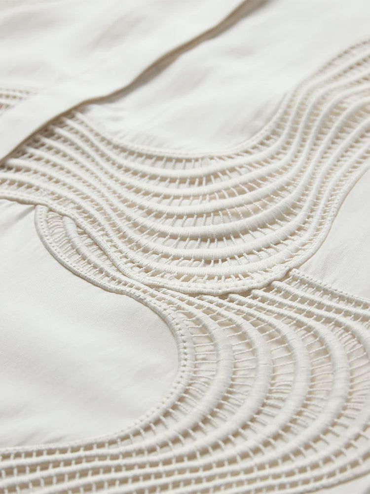Bluse mit Wellenstickerei
