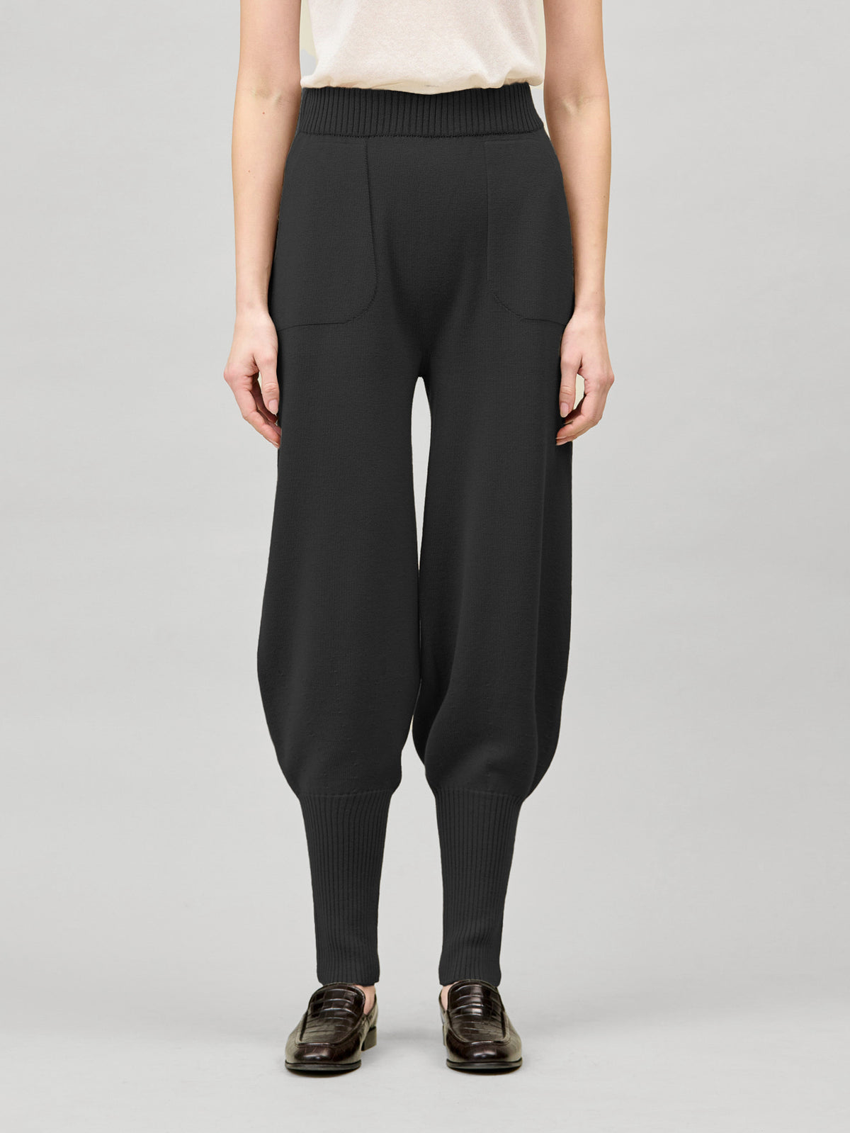 Strick-Hose mit Bundfalten