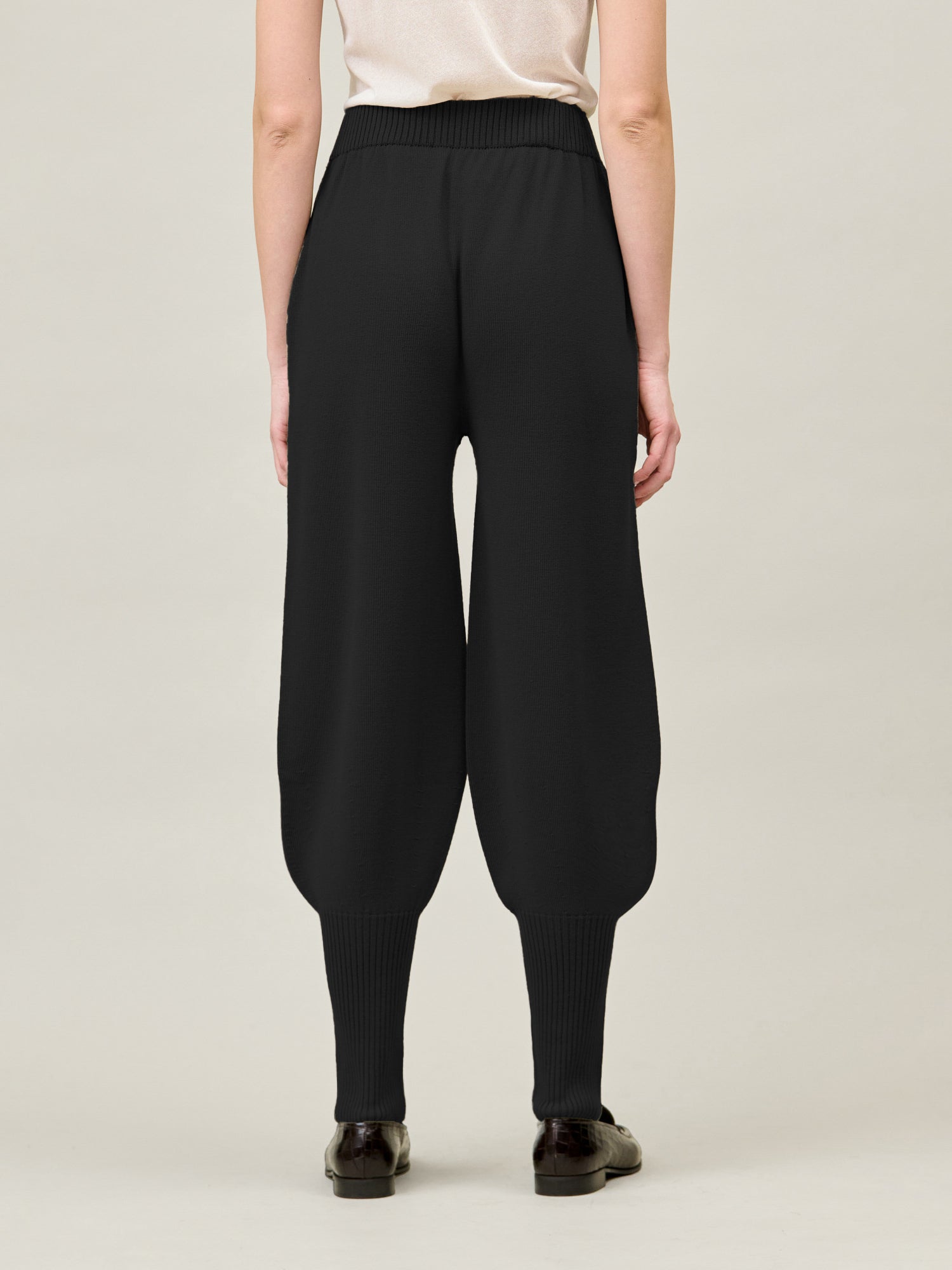 Strick-Hose mit Bundfalten