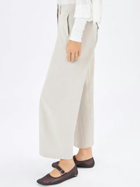 WATTSTL Hose in perlgrau - Tempel Hamburg